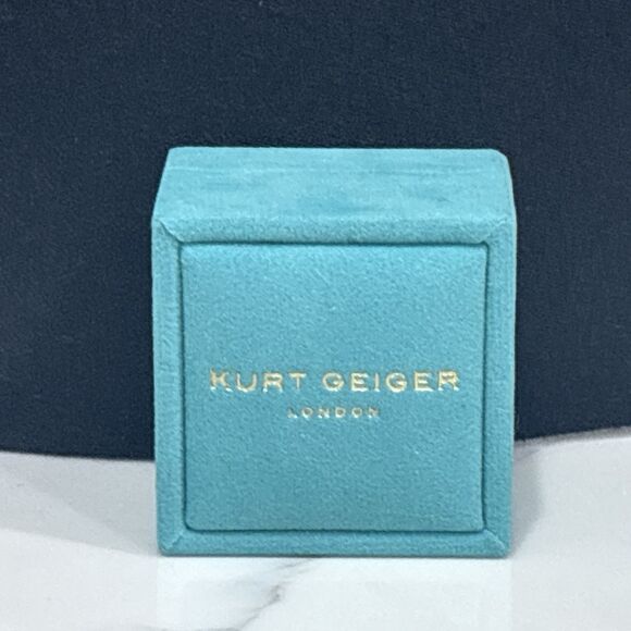 Kurt Geiger Eagle Head Cocktail Ring Crystal Statement Gold Tone Size 8 NEW - Picture 8 of 16